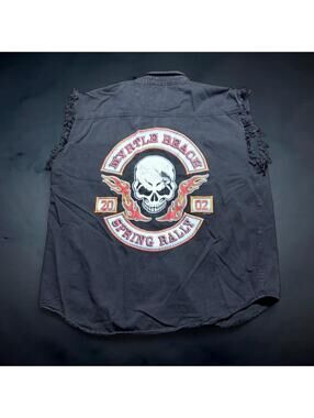 Vintage Y2K Coliseum Jeans Co Myrtle Beach Skull Biker Cutoff Shirt Large 2002